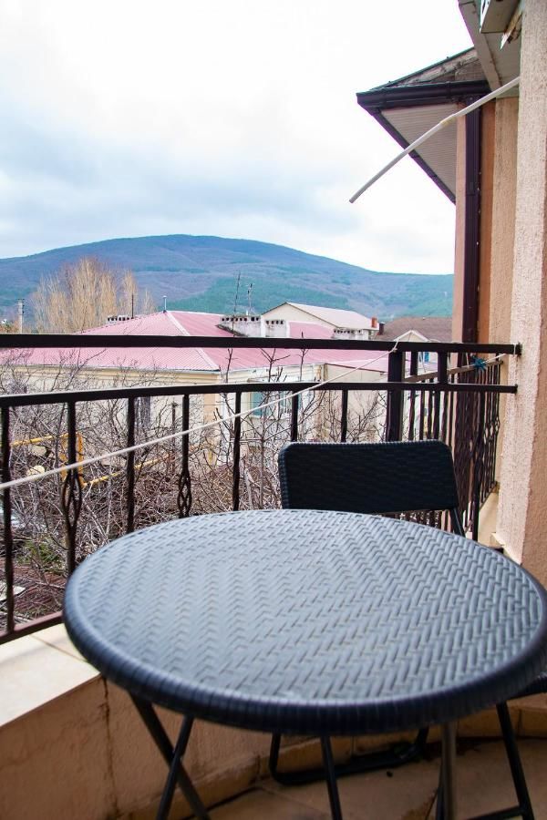 Гостиница Наш дом Кабардинка