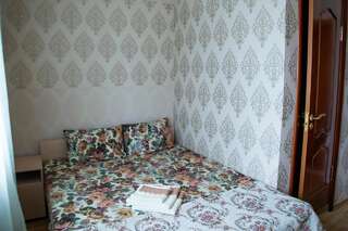 Гостиница Наш дом Кабардинка Двухместный номер с 1 кроватью или 2 отдельными кроватями-9