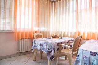 Гостиница Наш дом Кабардинка Двухместный номер с 1 кроватью или 2 отдельными кроватями-24